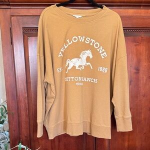 Maurices Yellowstone Graphic Over-sized Sweatshirt